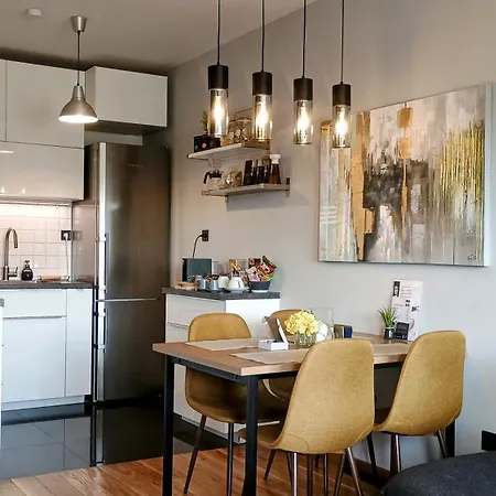 Modern Comfort Near Airport, The Mall, Techpark By Keybox Apartmán *