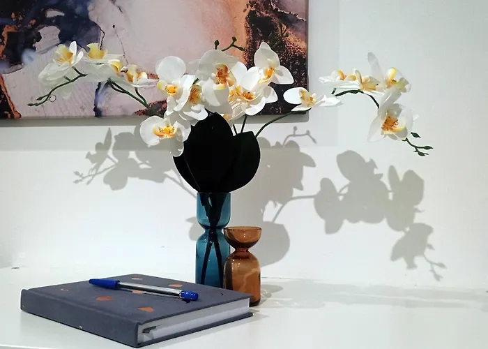 Modern Comfort Near Airport, The Mall, Techpark By Keybox Apartmán Sofie