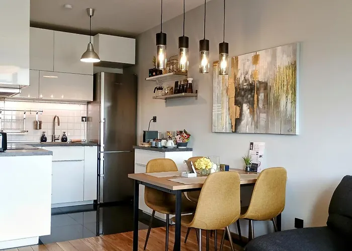 Modern Comfort Near Airport, The Mall, Techpark By Keybox Apartmán *