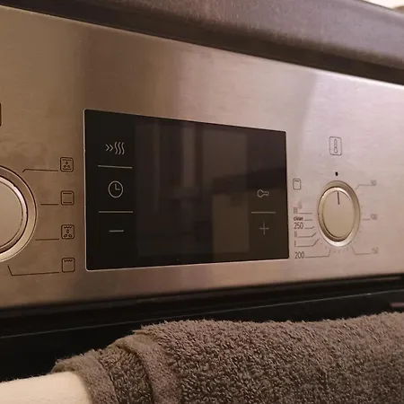 Modern Comfort Near Airport, The Mall, Techpark By Keybox