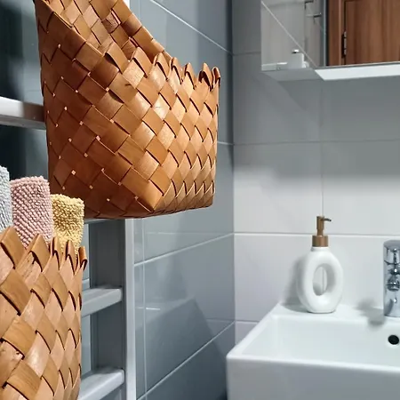 Modern Comfort Near Airport, The Mall, Techpark By Keybox Apartamento *