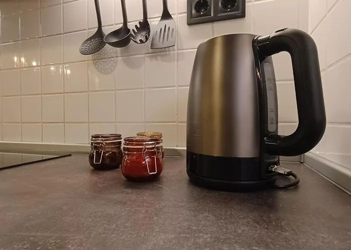 Διαμέρισμα Modern Comfort Near Airport, The Mall, Techpark By Keybox